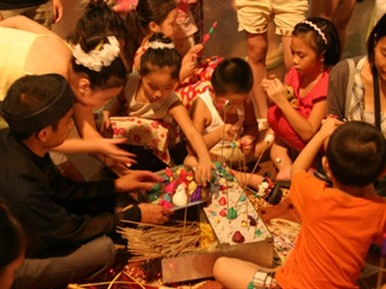 International Children’s Day celebrated in Vietnam  - ảnh 1
